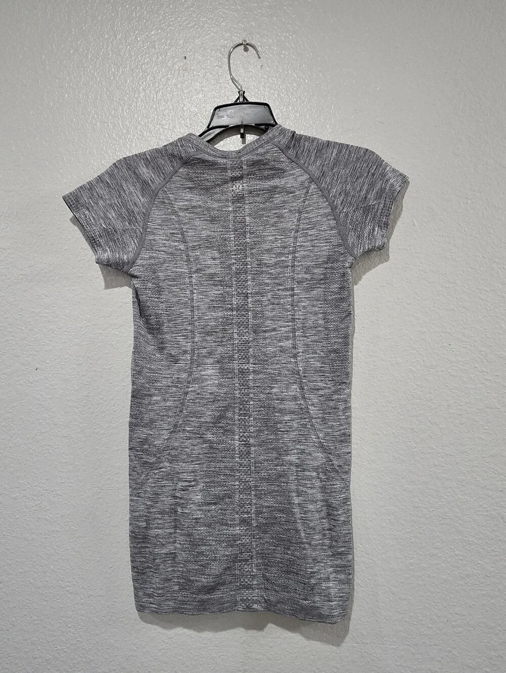 lululemon athletica lightweight breathable